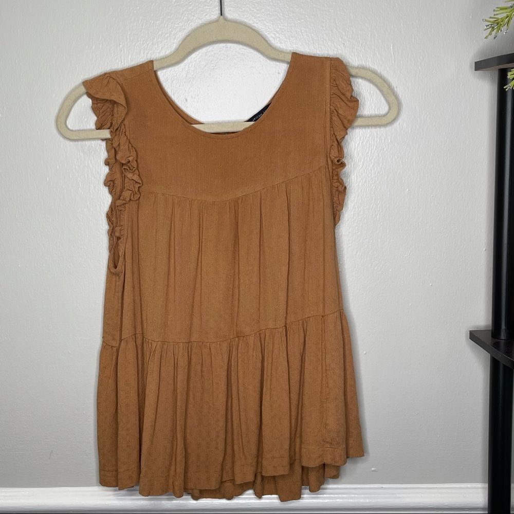 camel tiered sleeveless blouse